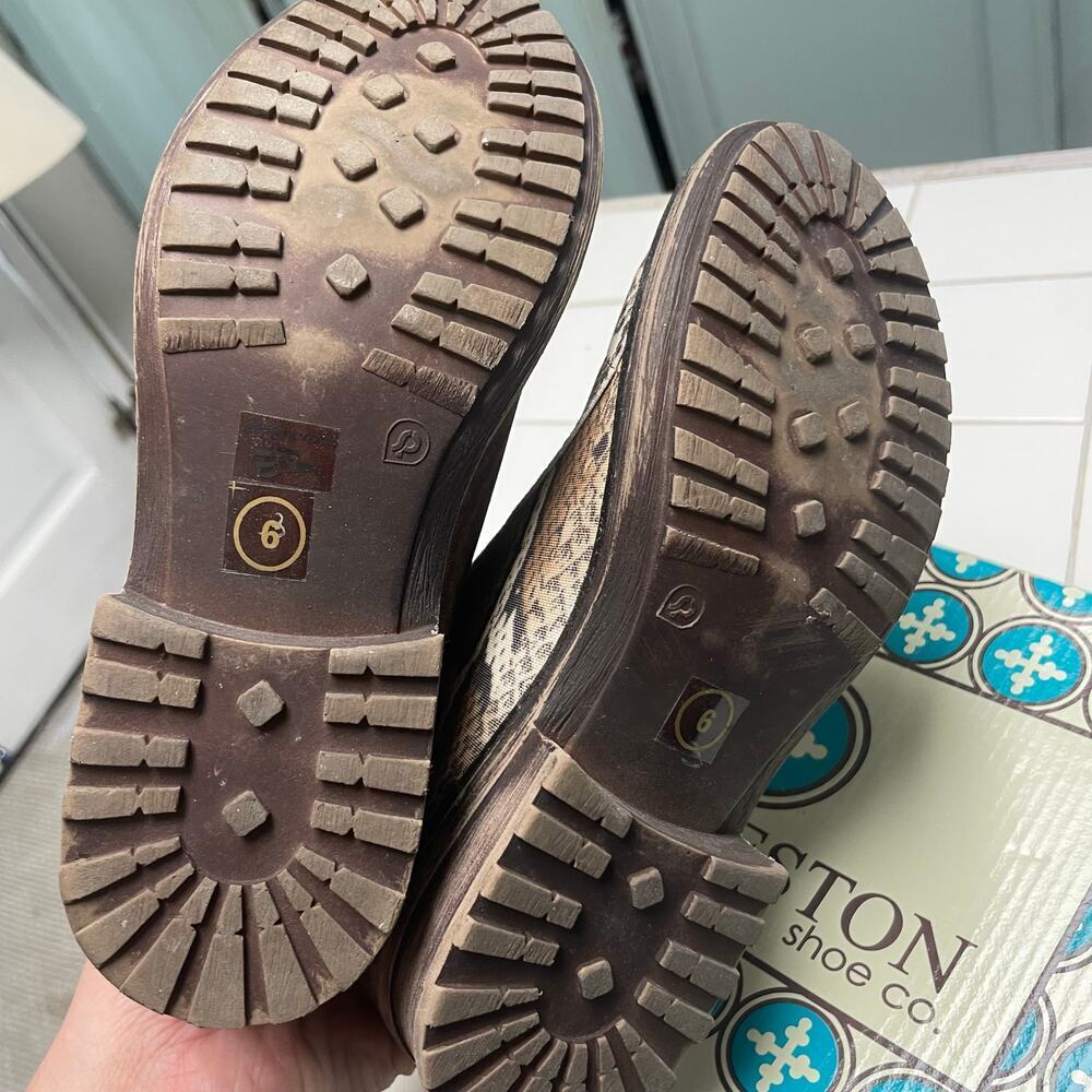 Charleston Shoe Co Liberty Python Boot Size 6 Pul… - image 4